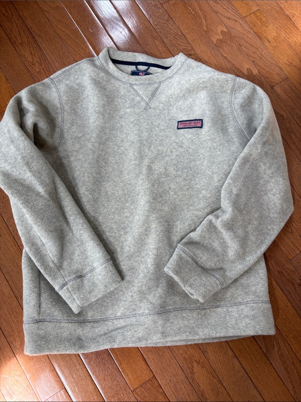 Vineyard Vines Heather Gray Crewneck Sweatshirt with Logo Patch